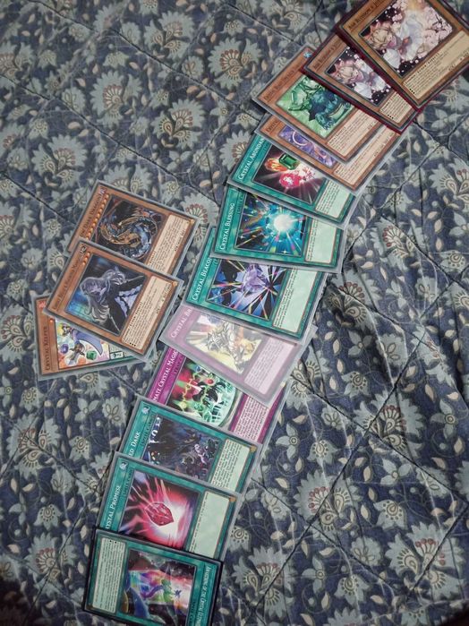 Карти Yu-gi-oh crystal beast deck