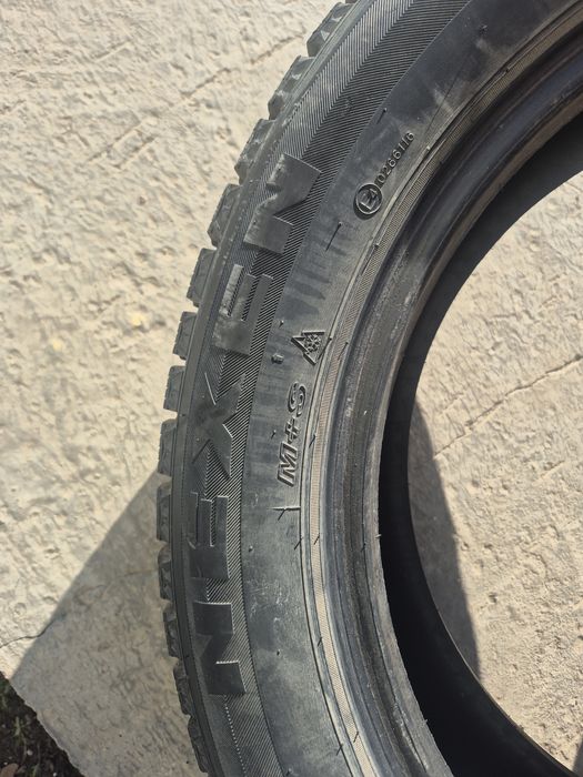 Продам покрышки Зима