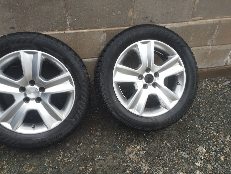 Диски р16 5*100 субару