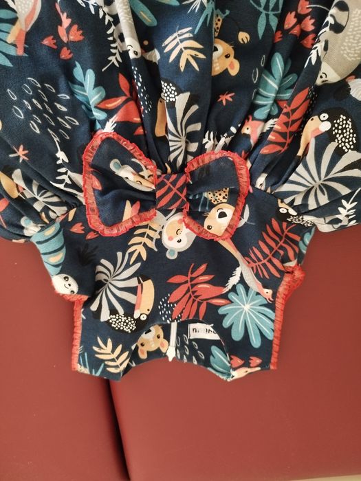 Нова официална  рокля-без етикет 12- 18 м ТОЧИЦИ