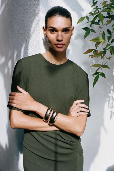 Zara миди рокля с цепка