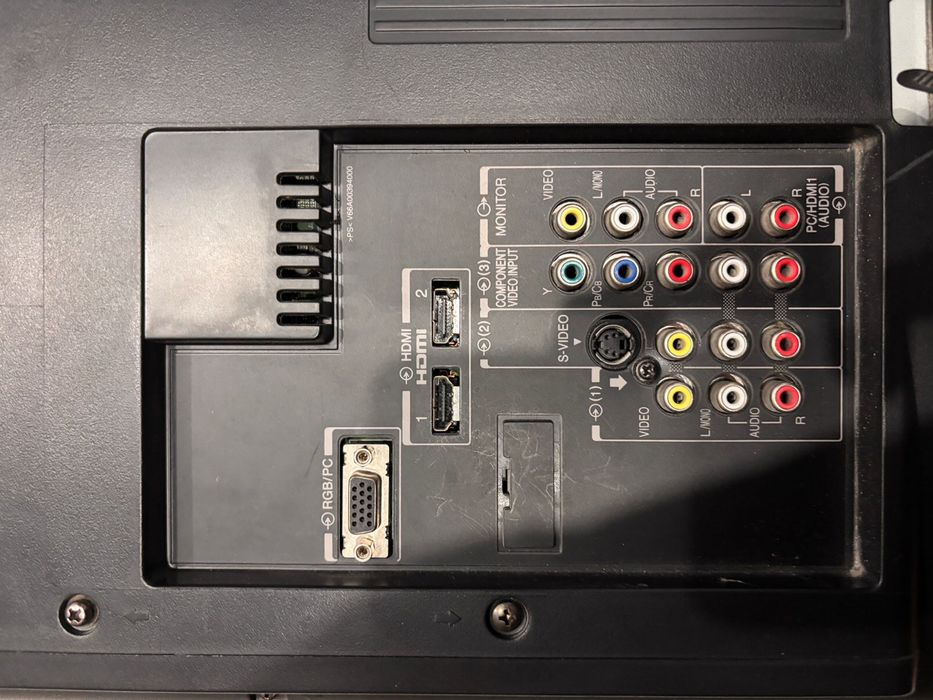 Продам телевизор TOSHIBA