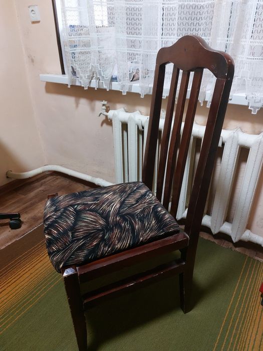 Стул стулья в хорошем состоянии