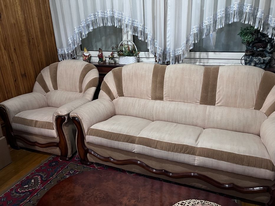 Мягкая мебель, диван и два кресла