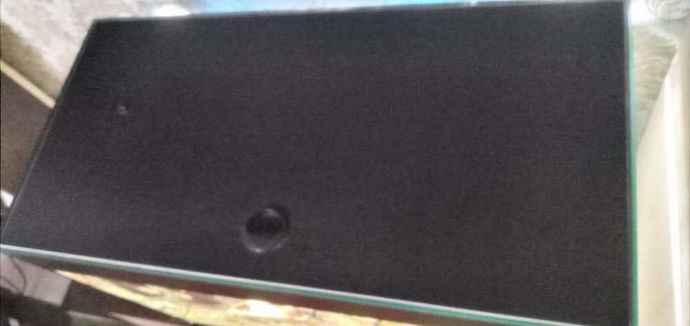 Аквариум с рыбками