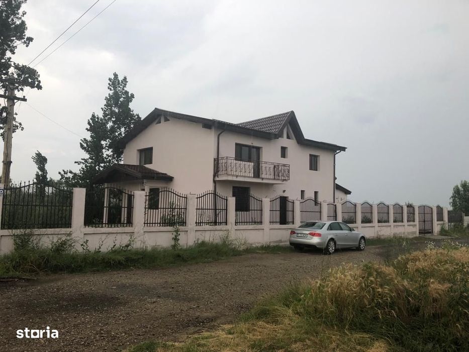 Casă cu 6 camere, curte și siguranță maximă