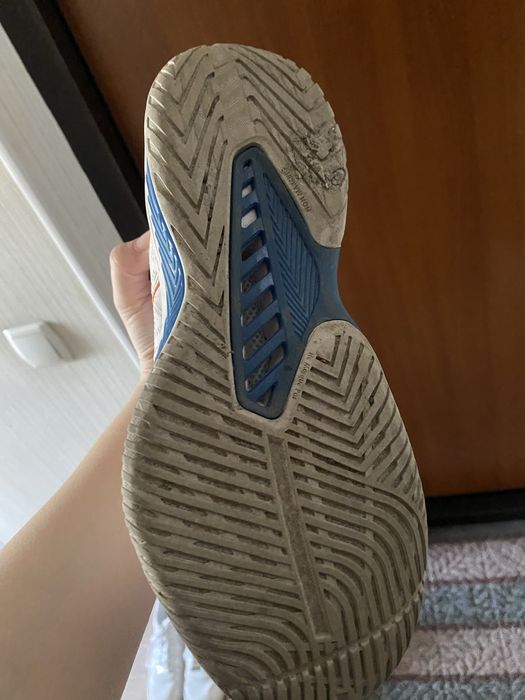 кроссовки асикс