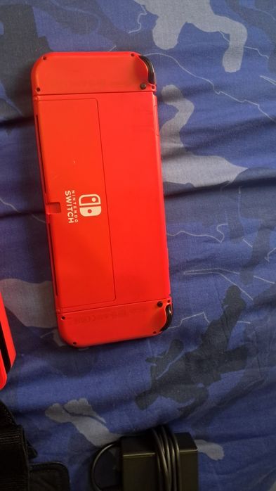 Nintendo switch Mario edition oled