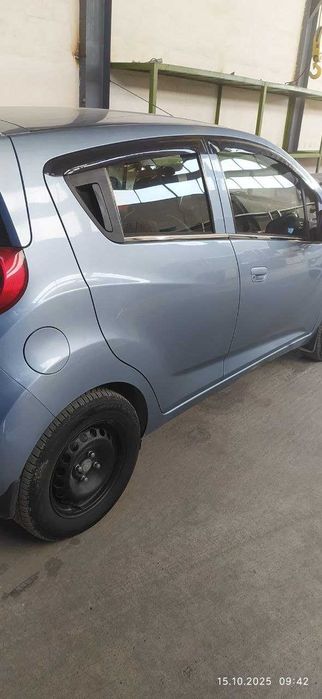 Продается Chevrolet Spark 2013 года выпуска