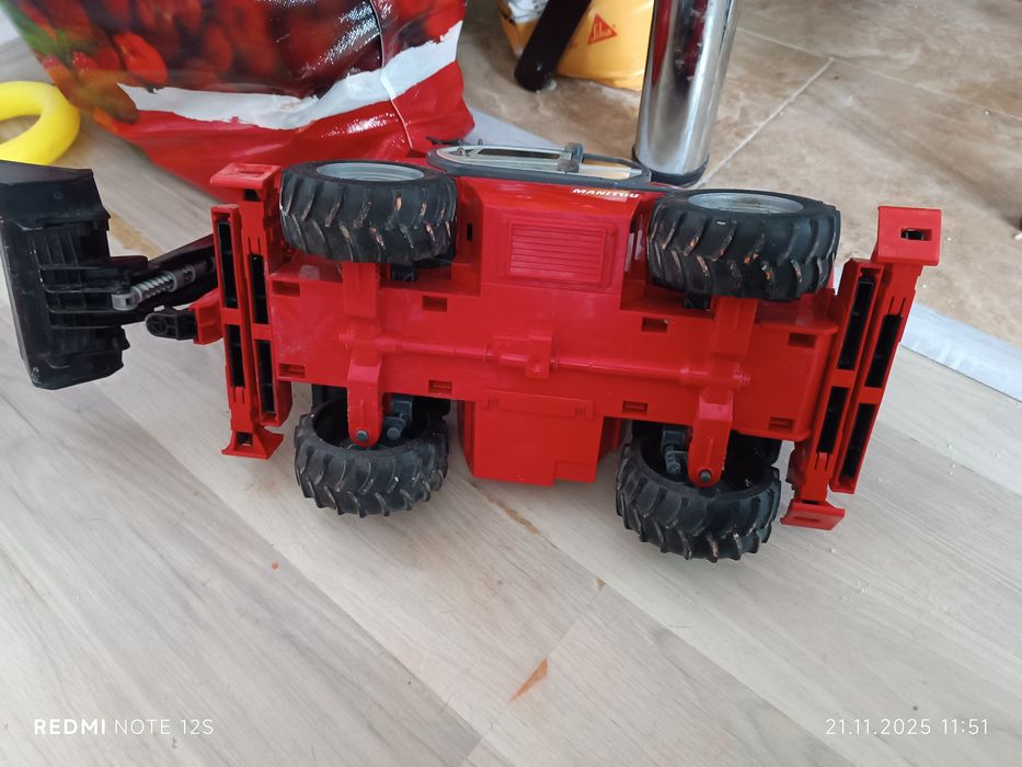 Stivuitor telescopic Bruder