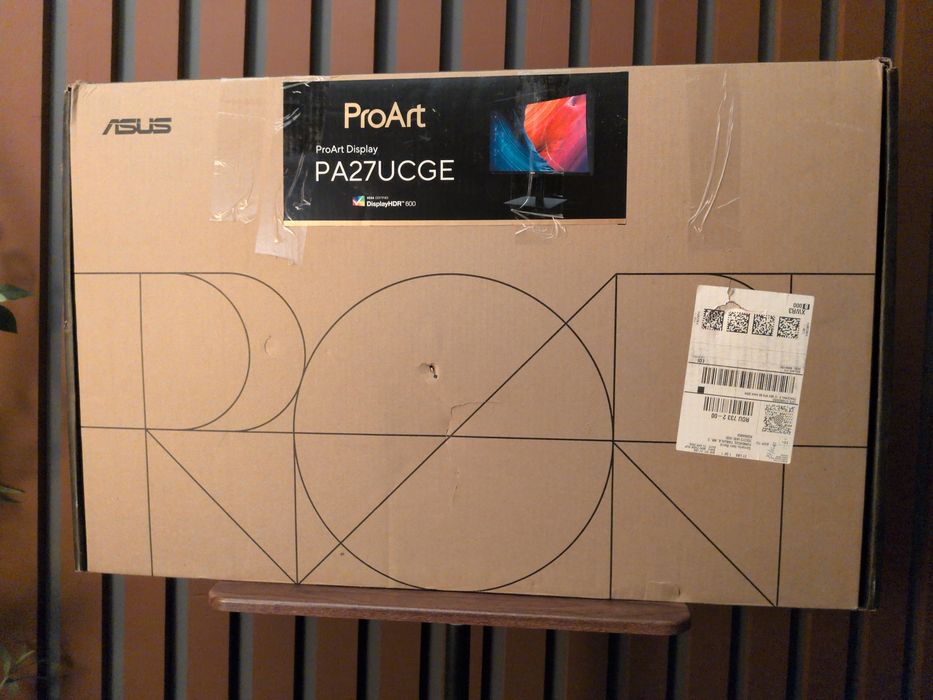 ASUS ProArt PA27UCGE | Monitor Profesional 27 Inch, 4K, 160Hz