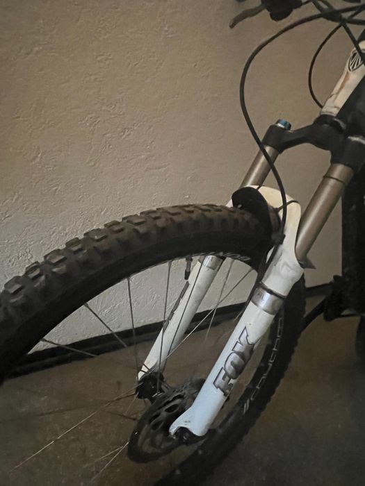 Bicicleta trek full suspension