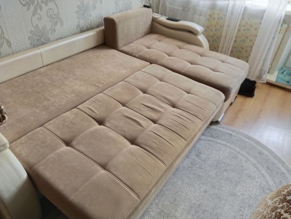 Продам диван в отличном состоянии
