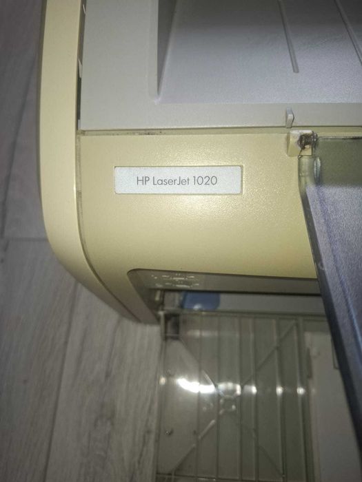 Продам  два принтера   НР 1018 - НР 1020