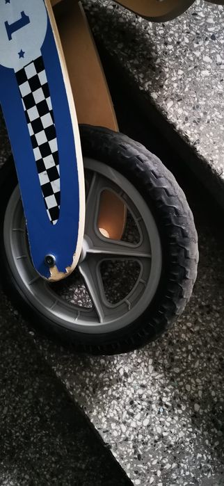 Дървено баланс колело