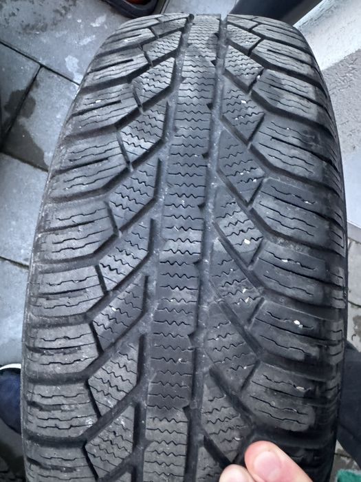 jante tabla cu anvelope iarna semperit 195 65 r15