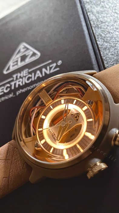 Мужские часы The Electricianz Nomad Z новые