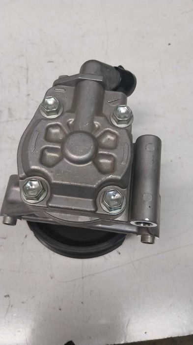 НОВА ОРИГИНАЛНА хидравлична помпа Форд Турнео, Транзит, Транзит Къстъм