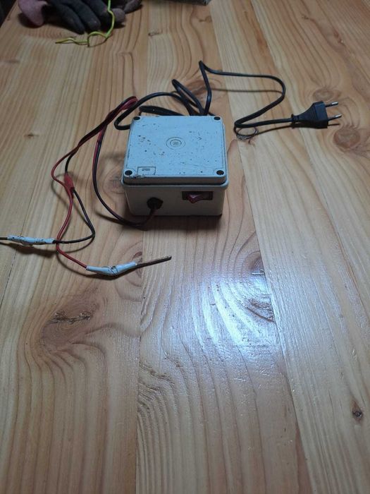 Am lichidat stupina, vand lazi si rame de albine