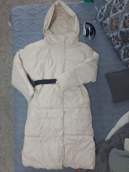 Женская куртка 46 рр зима