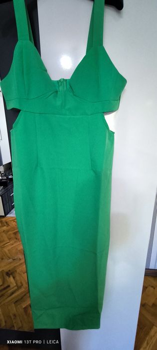 Нова дамска рокля