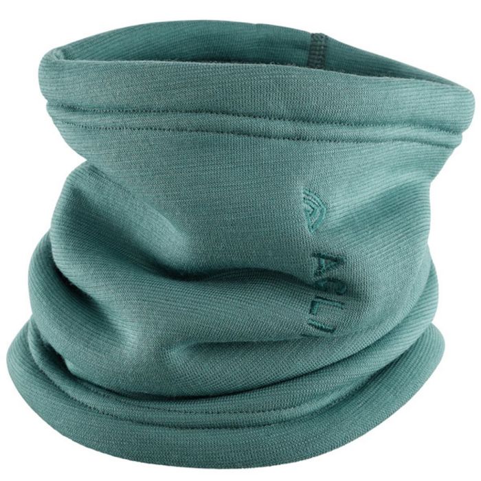 North face gore tex и Aclima шапки