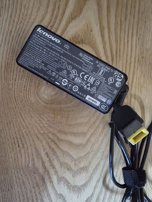 Incarcator lenovo usb