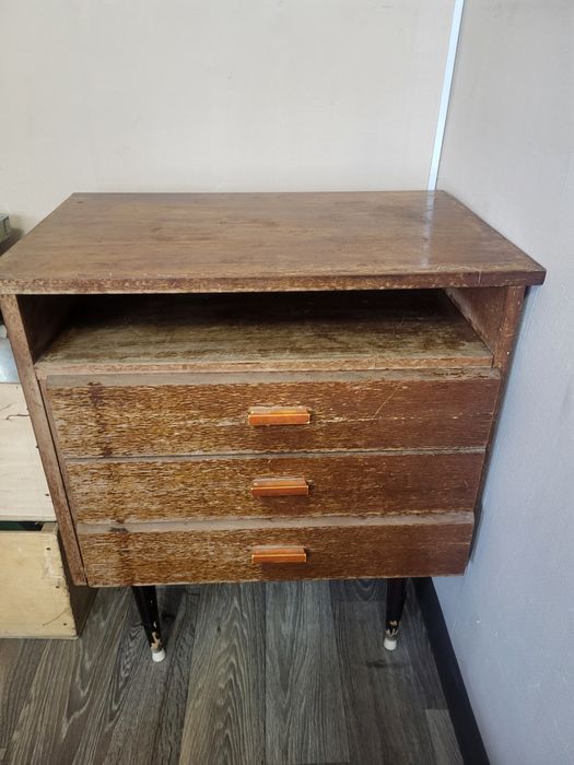 Отдам бесплатно мебель