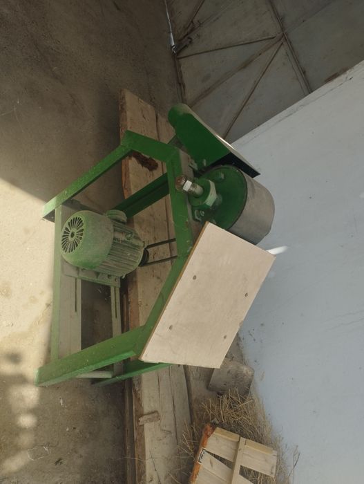 Stanoklar sotiladi uchalasi ham ishlaydi