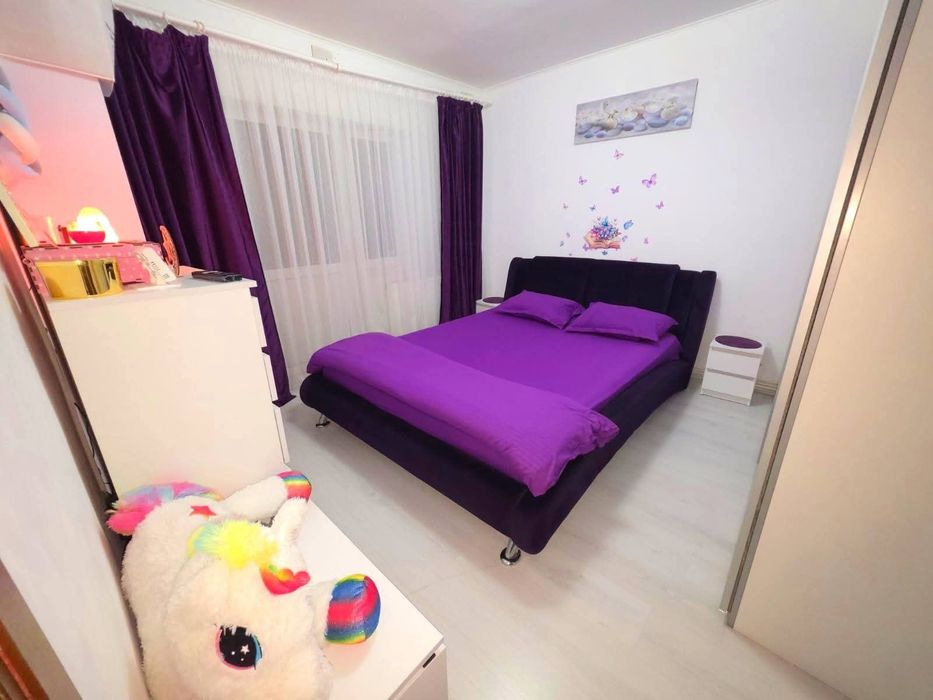 Vând apartament 3 camere MIOVENI Jud Argeș