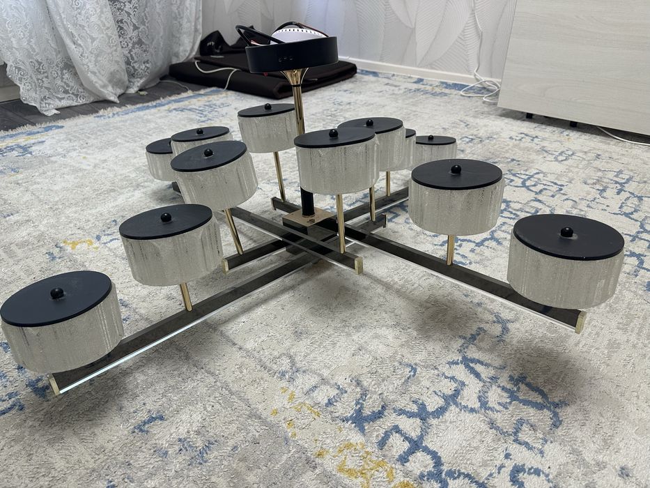 Продается люстра бу