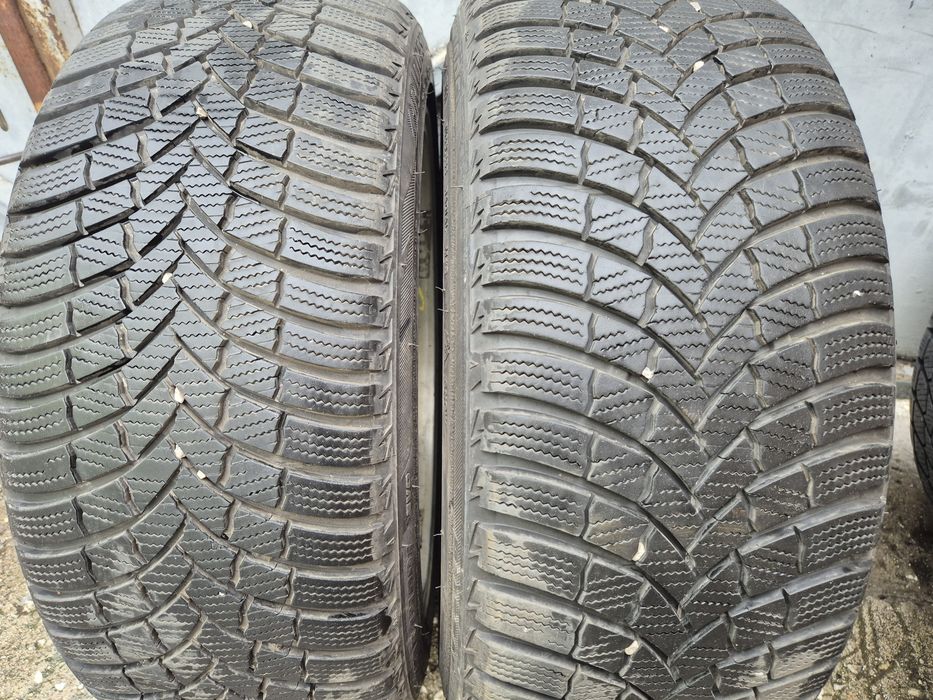 2бр зимни гуми Бриджснон/  2017г/ 225-45-17/ 7мм грайфер/