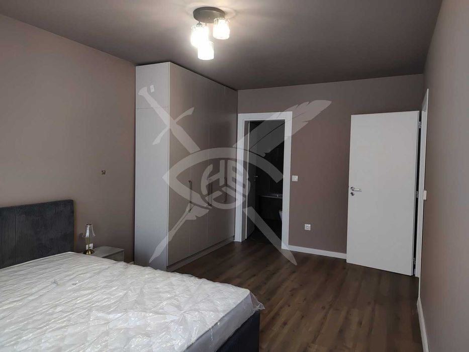 Дава се под наем Четиристаен апартамент в София, Кръстова вада - 141 кв.м за 1495.83 € - Снимка #6