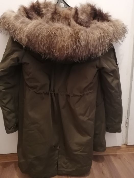 Продам парку, состояние - идеальное