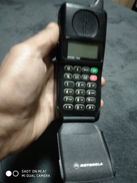 Vând tel foarte vechi