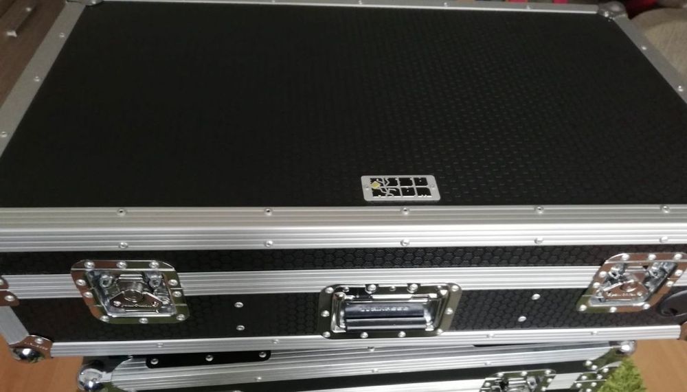 Case pentru mixer Pioneer/Xone și playere XDJ/CDJ