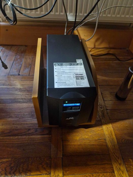 Ups APC smt 1500i