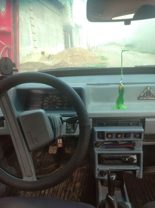 Lada samara sotiladi