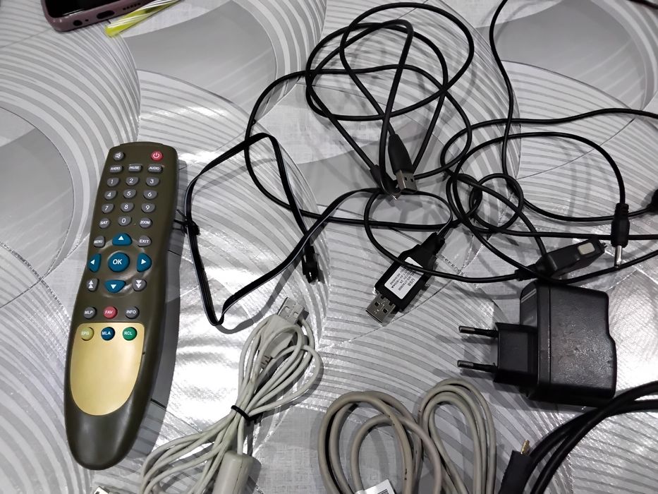 Продам радио телефон и др