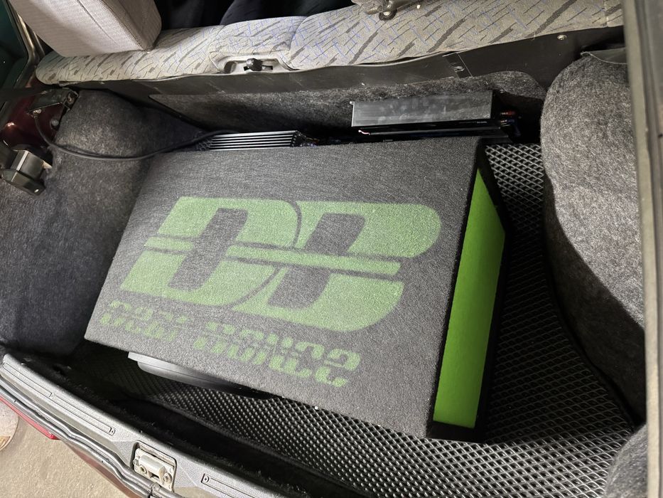 Саббуфер Deaf bonce 12s