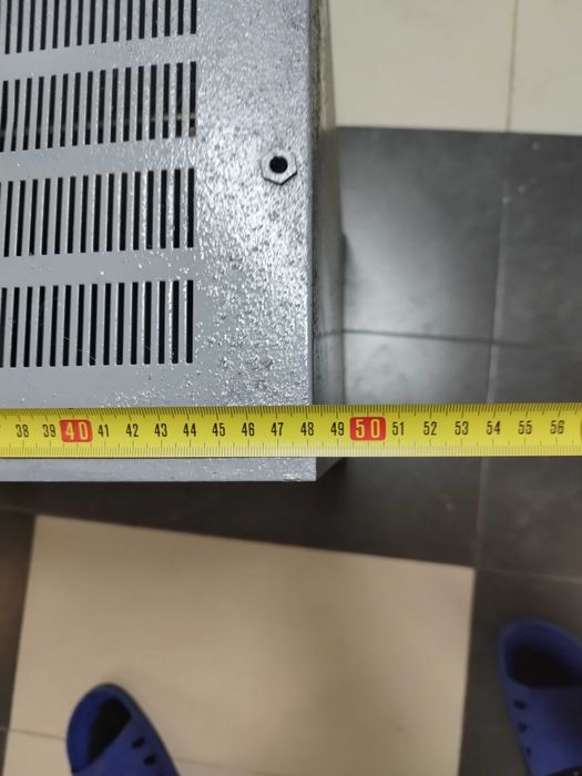 Метален кутия за  инструменти - шкаф 48/32/ 62см без врата