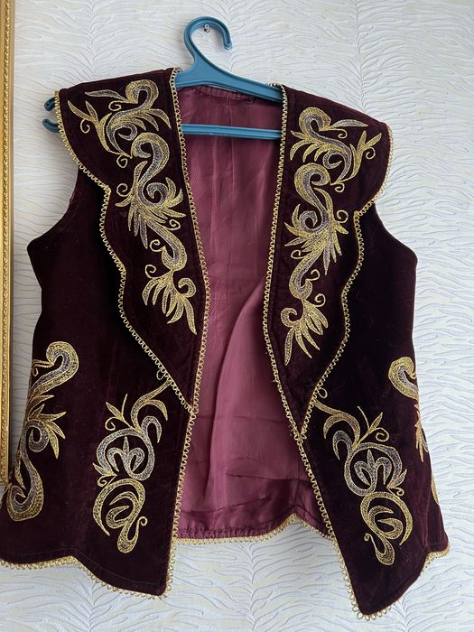 Кажекей и платья