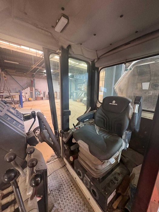 Vand/schimb Autogreder Terex TG150