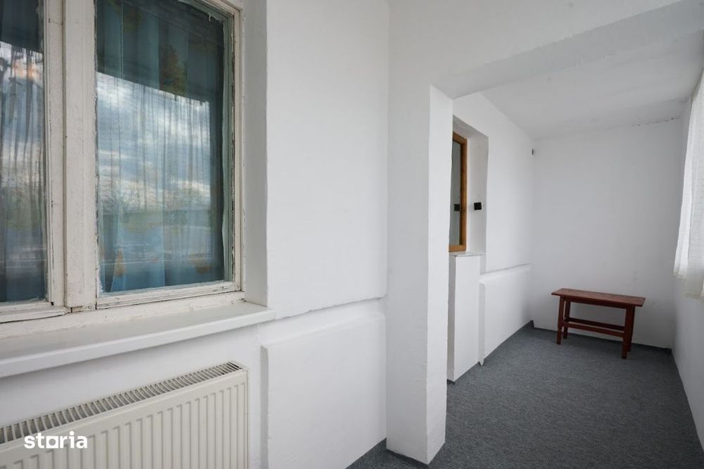 Apartament Doua Camere Decomandat Razboieni