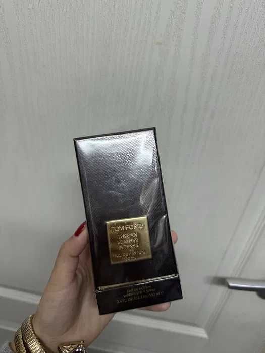 Tom Ford Tuscan Leather Intense (Buc/En Gross)