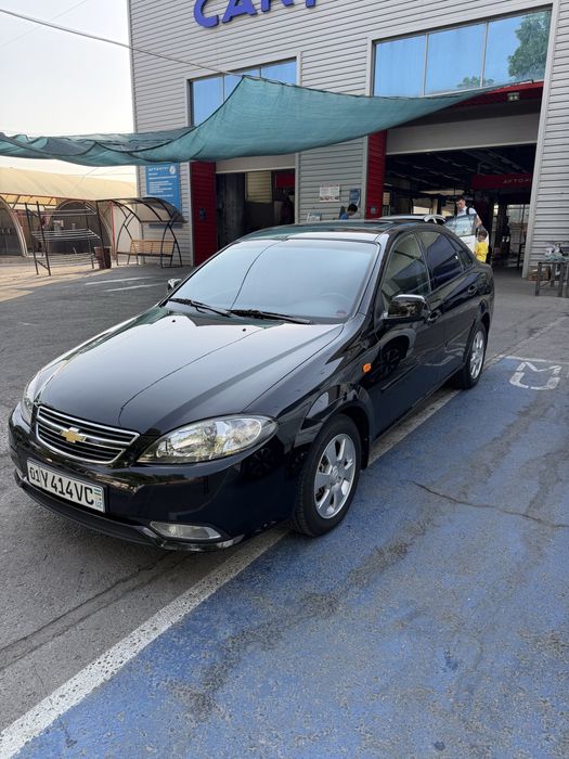 Jentra A/T 2020 qora