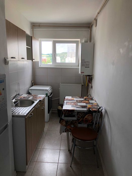 Închiriez apartament 2 camere decomadat - Mănăștur, Cluj-Napoca