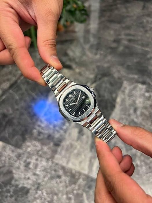 Часы [patek philippe]