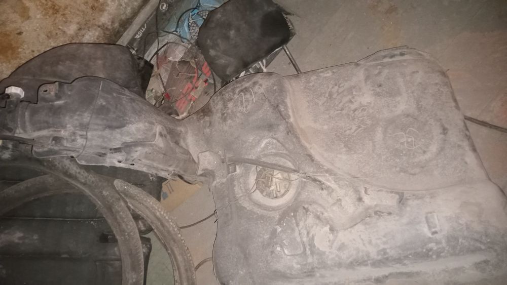 Продам запчасти гольф Джетта