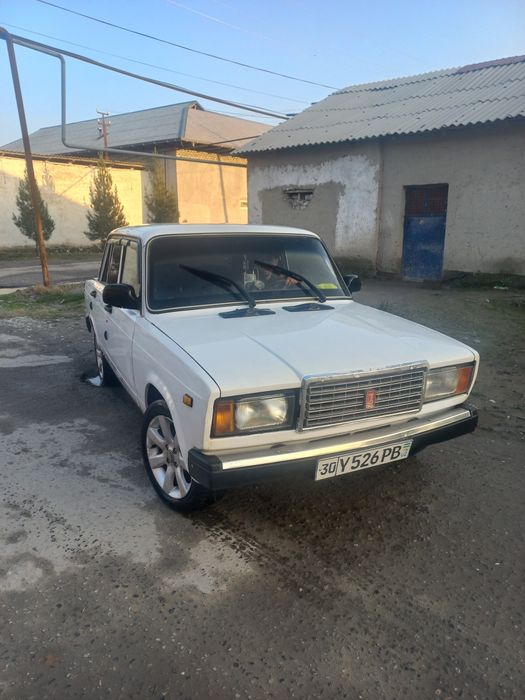 Ваз 2107 сотилади